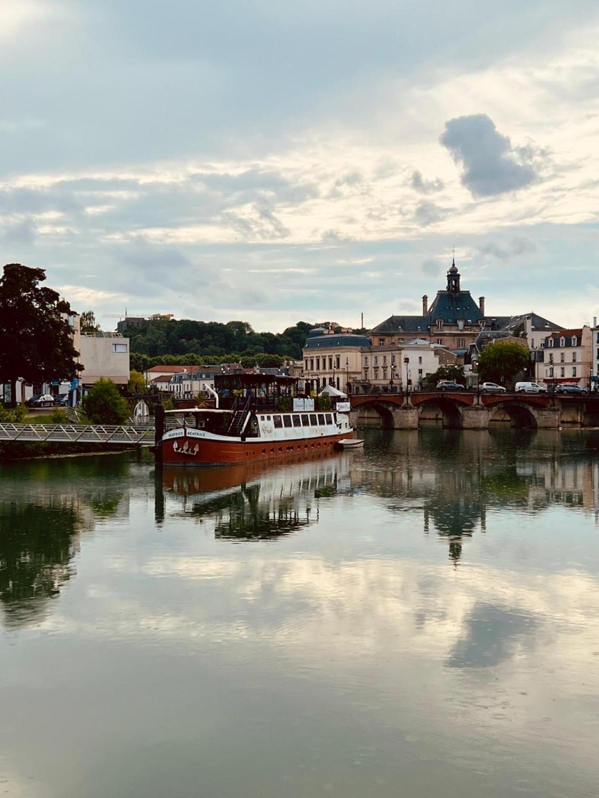 Disney-Bord De Marne-Parking Prive โม ภายนอก รูปภาพ